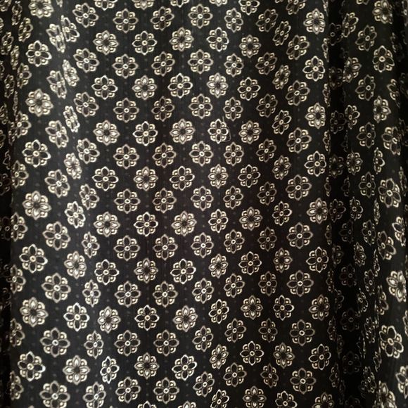 Abercrombie & Fitch Sleeveless Lined Floral Black White Swing‎ Dress Size XS - Picture 4 of 11